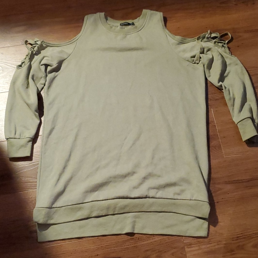 Light green sweatshirt